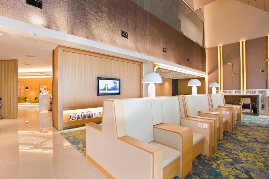 Ambassador Transit Lounge Terminal 2 Hotel Singapore Exterior photo